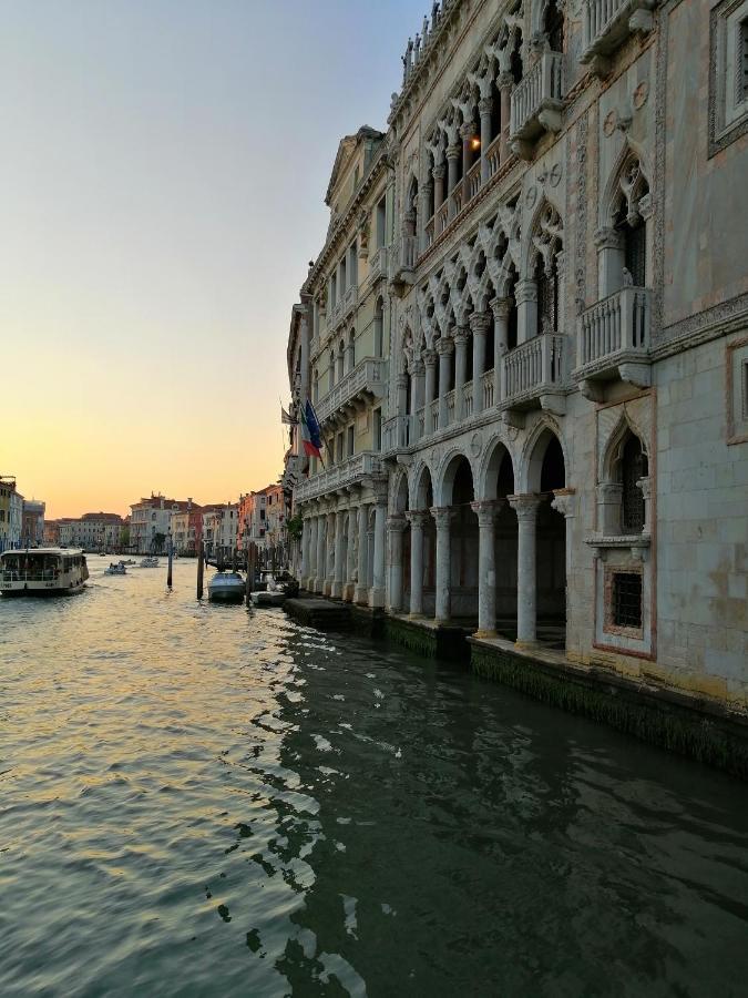 Rizzi, Elegante Monolocale In Centro Storico Leilighet Venezia Eksteriør bilde